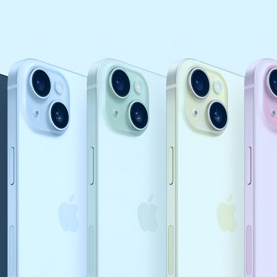 Go Inside the Apple iPhone 15 and iPhone 15 Pro: See How the New iPhones  Look and Work - CNET